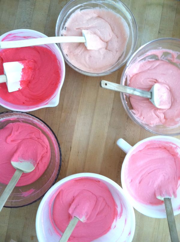 DIY Pink Ombre Cakes